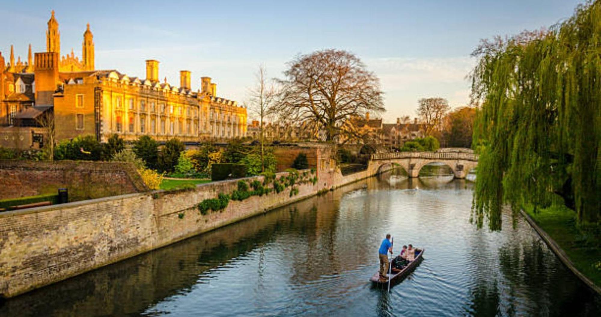 Cambridge Stays - Apartment At Addenbrooke Hospital And Bio Campus - Free Private Parking Buitenkant foto