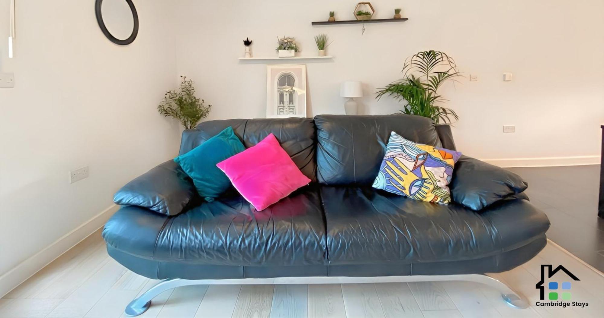 Cambridge Stays - Apartment At Addenbrooke Hospital And Bio Campus - Free Private Parking Buitenkant foto